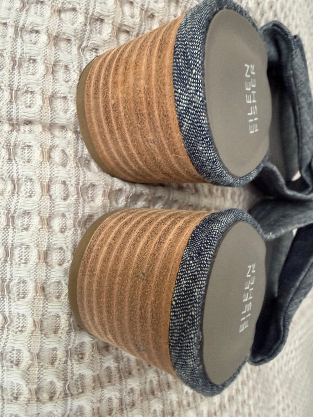 Eileen Fisher Heathered Gray Crisscross Open-Toe Mules in size 7.5 - Picture 5 of 5